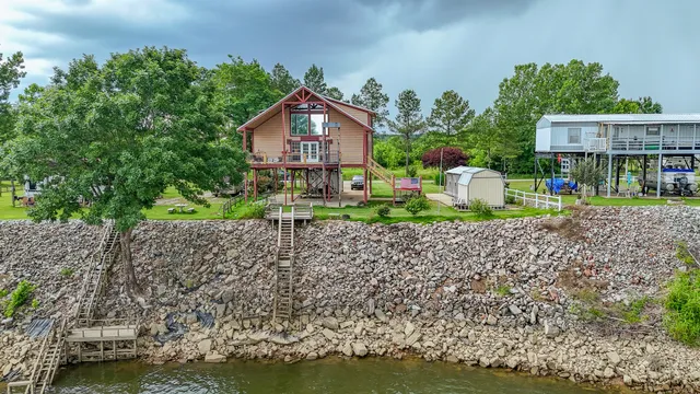 $375,000 | 230 Silver Water Lane, Counce, TN 38326