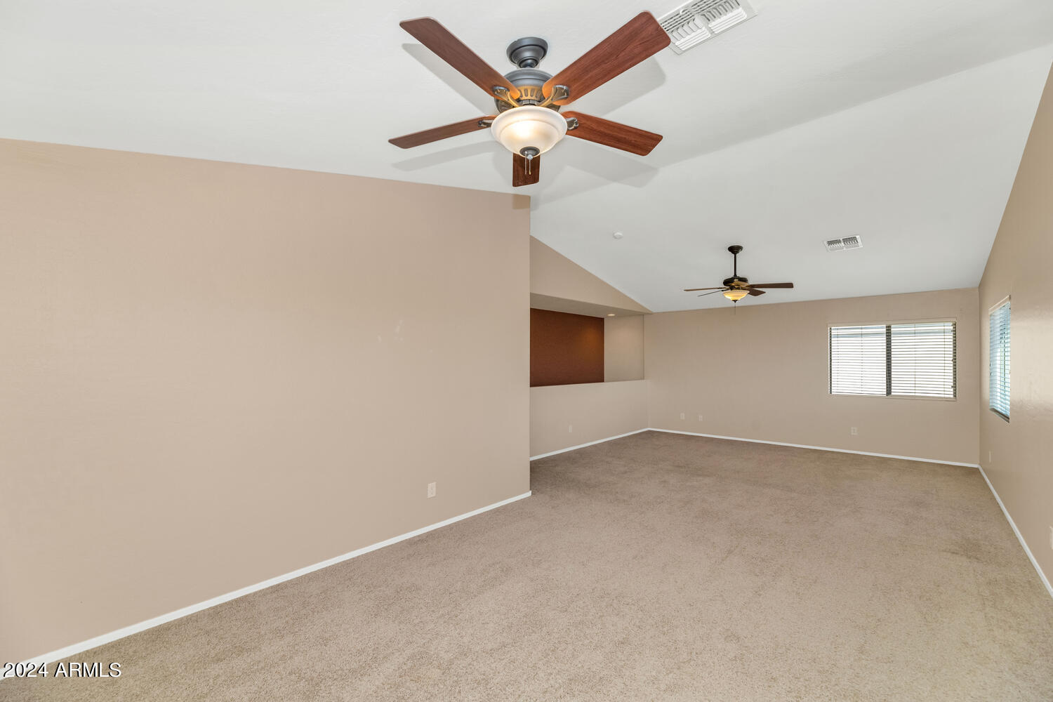 43334 West Cowpath Road Maricopa, AZ 85138 - Photo 10 of 26 43334 W Cowpath Rd-large-010-017-43334 W