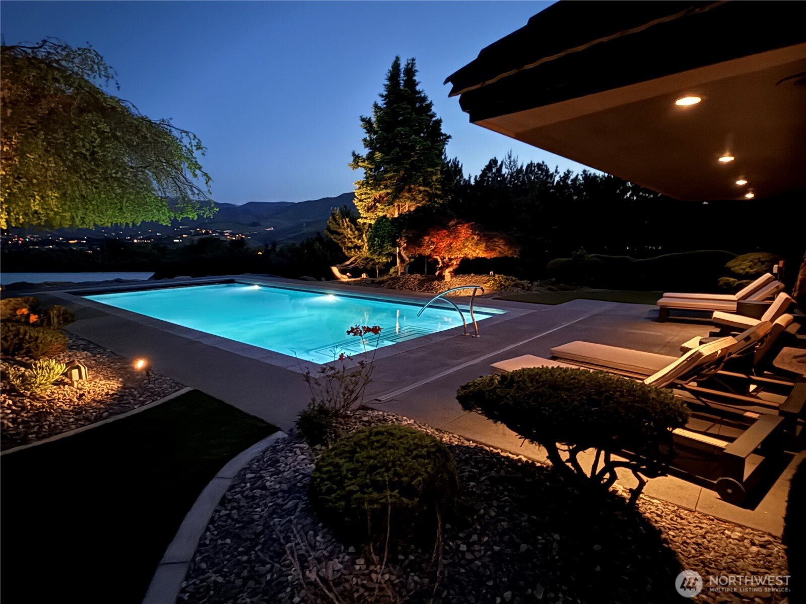 218 Sunnyslope Heights Road Wenatchee, WA 98801 - Photo 35 of 40