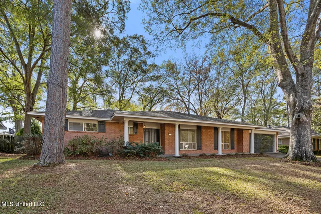 $249,000 | 5347 Reddoch Drive, Jackson, MS 39211
