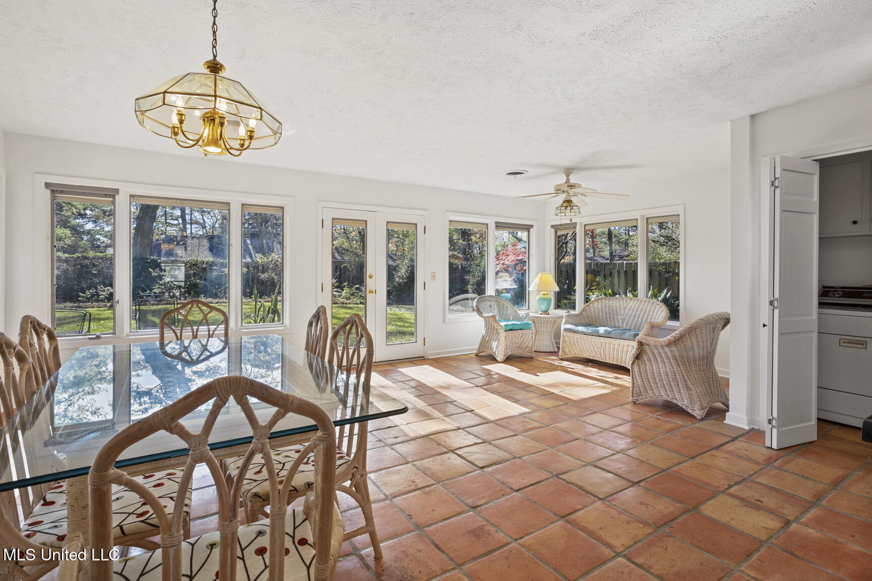 5347 Reddoch Drive Jackson, MS 39211 - Photo 13 of 34 5347 Reddoch Dr-12