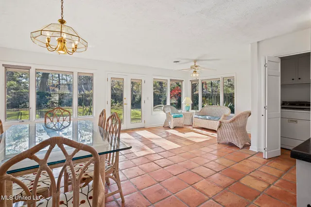 $249,000 | 5347 Reddoch Drive, Jackson, MS 39211