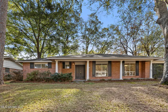 $249,000 | 5347 Reddoch Drive, Jackson, MS 39211