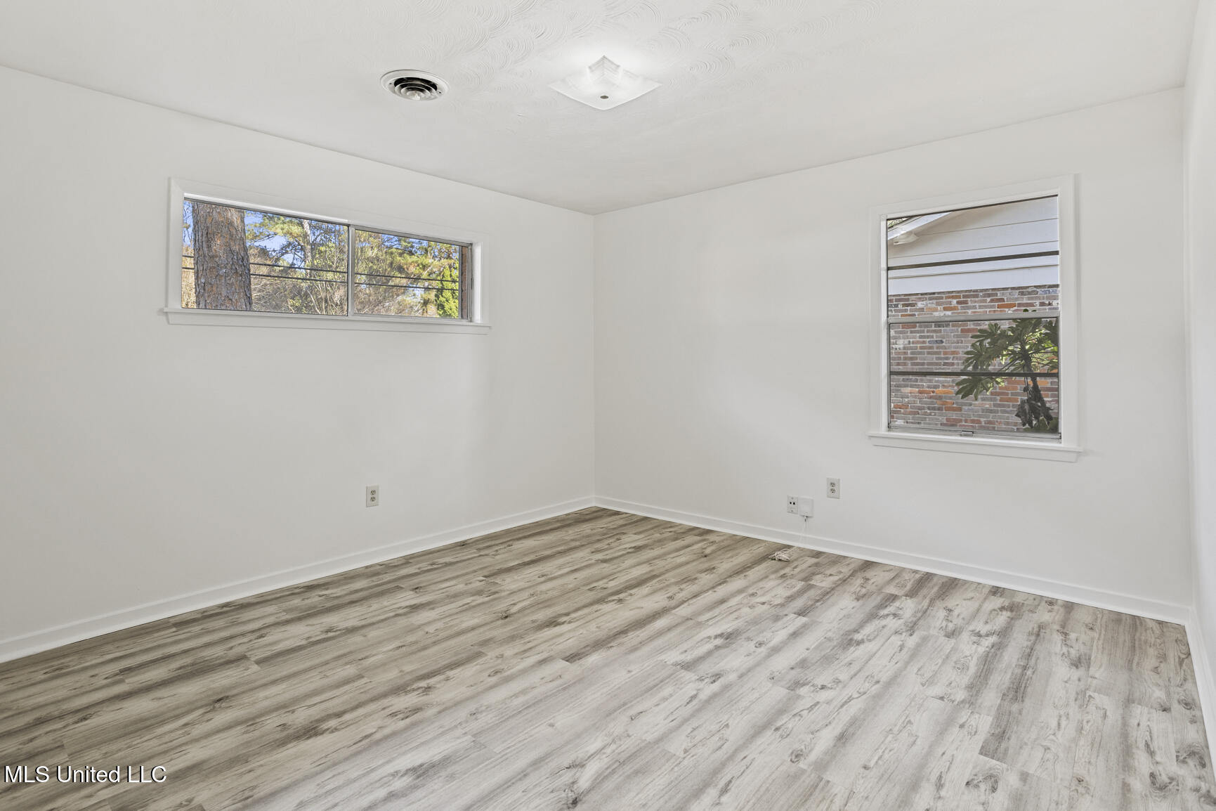 5347 Reddoch Drive Jackson, MS 39211 - Photo 24 of 34 5347 Reddoch Dr-24