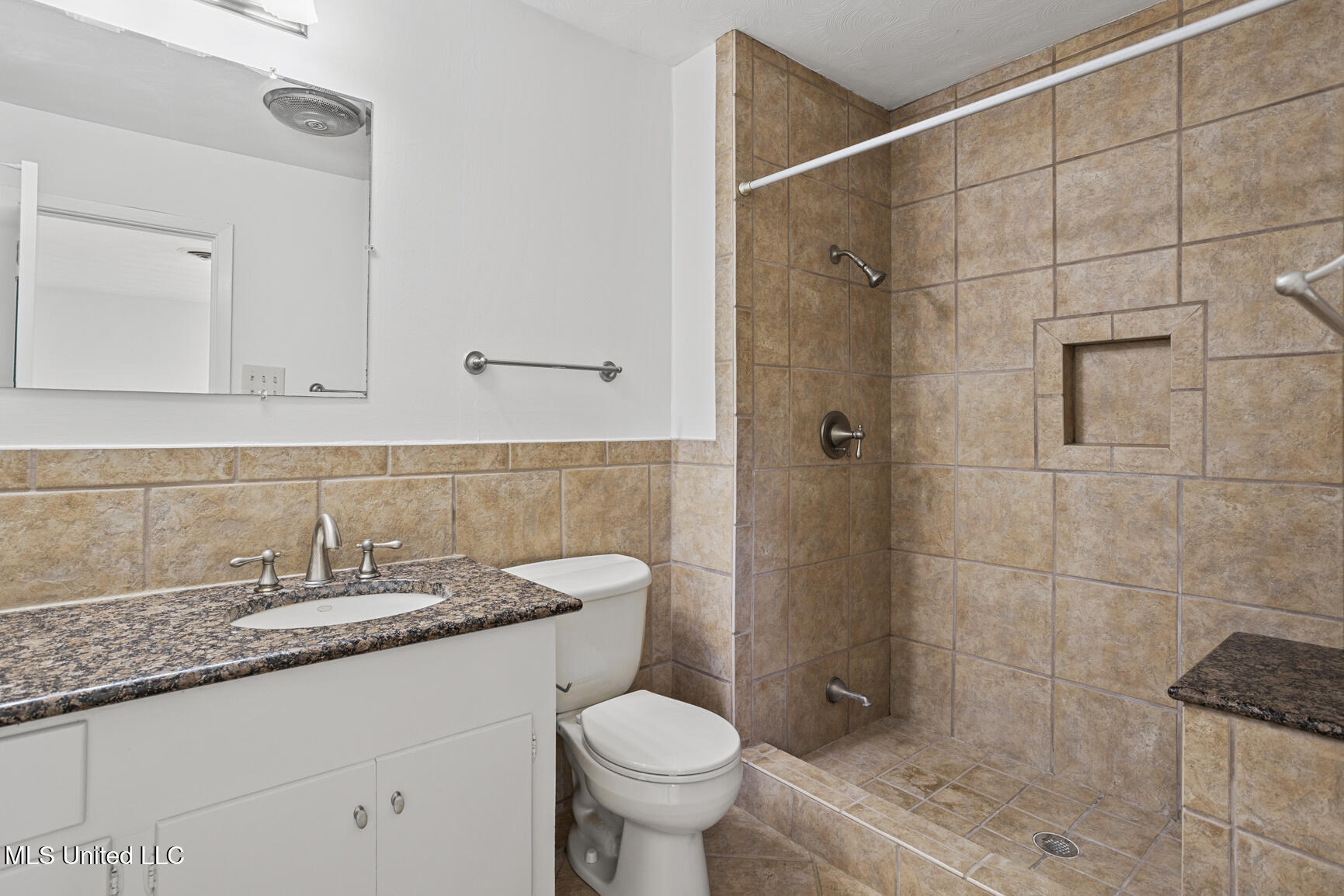 5347 Reddoch Drive Jackson, MS 39211 - Photo 29 of 34 5347 Reddoch Dr-29