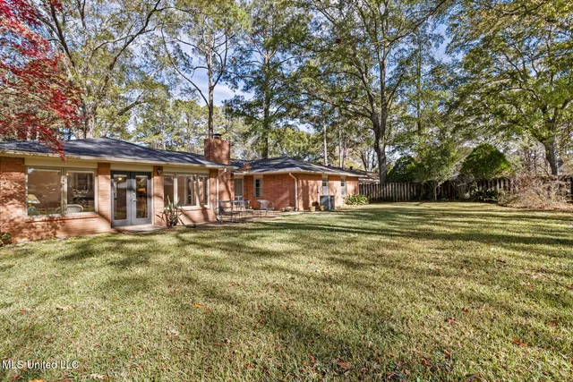 $249,000 | 5347 Reddoch Drive, Jackson, MS 39211