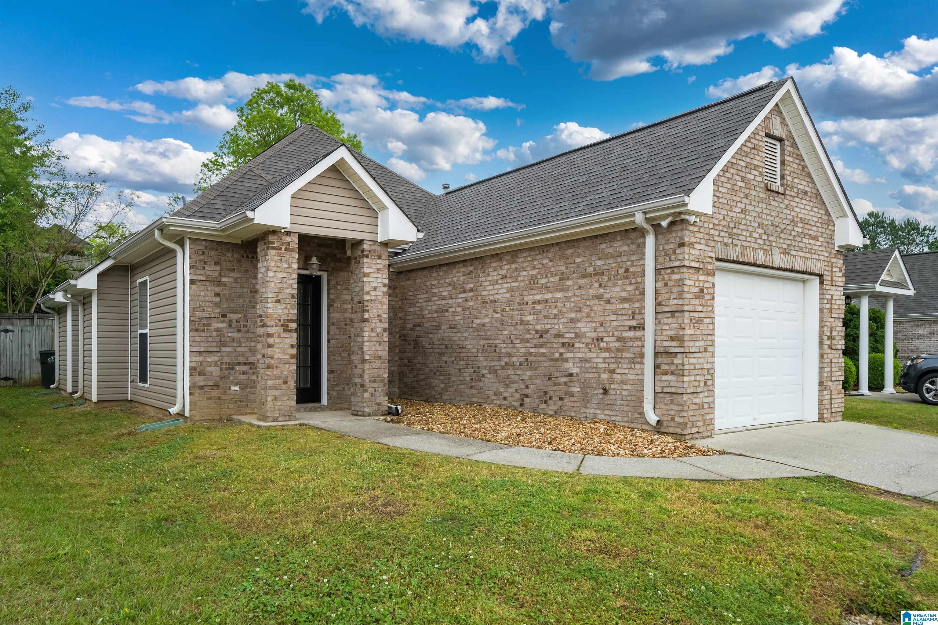 112 Highview Cove Pelham, AL 35124 - Photo 2 of 22