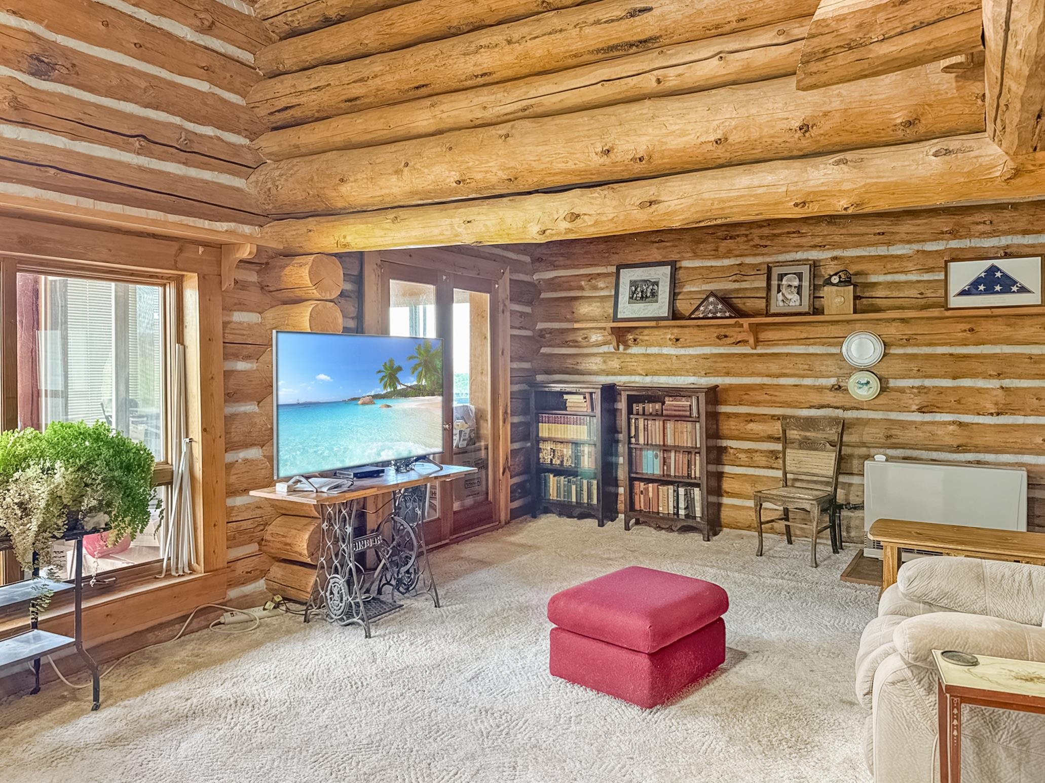 9709 3605 Road Hotchkiss, CO 81419 - Photo 14 of 42 a living room with furniture