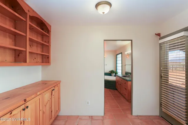 a view of a yard with a street