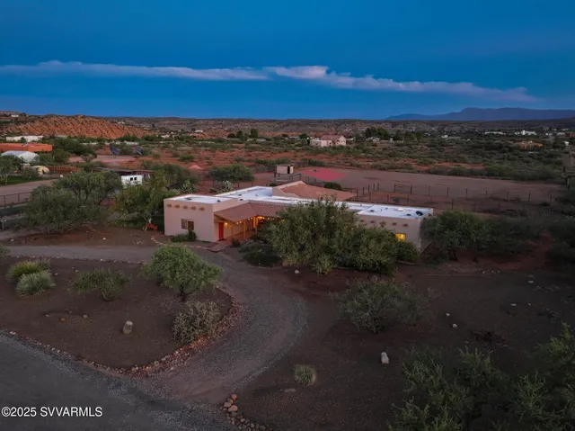 $749,000 | 10465 East Creekview Drive, Cornville, AZ 86325