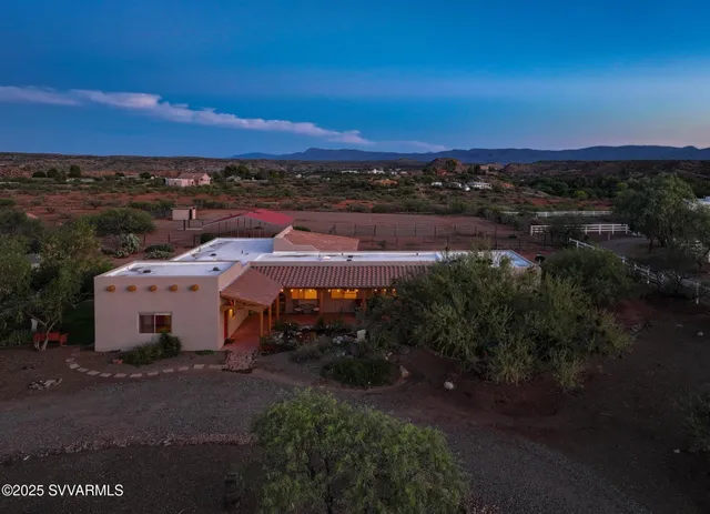 $749,000 | 10465 East Creekview Drive, Cornville, AZ 86325
