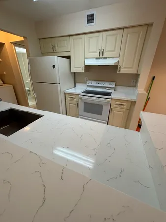 $2,200 | 9833 Westview Drive, Unit 822, Coral Springs, FL 33076