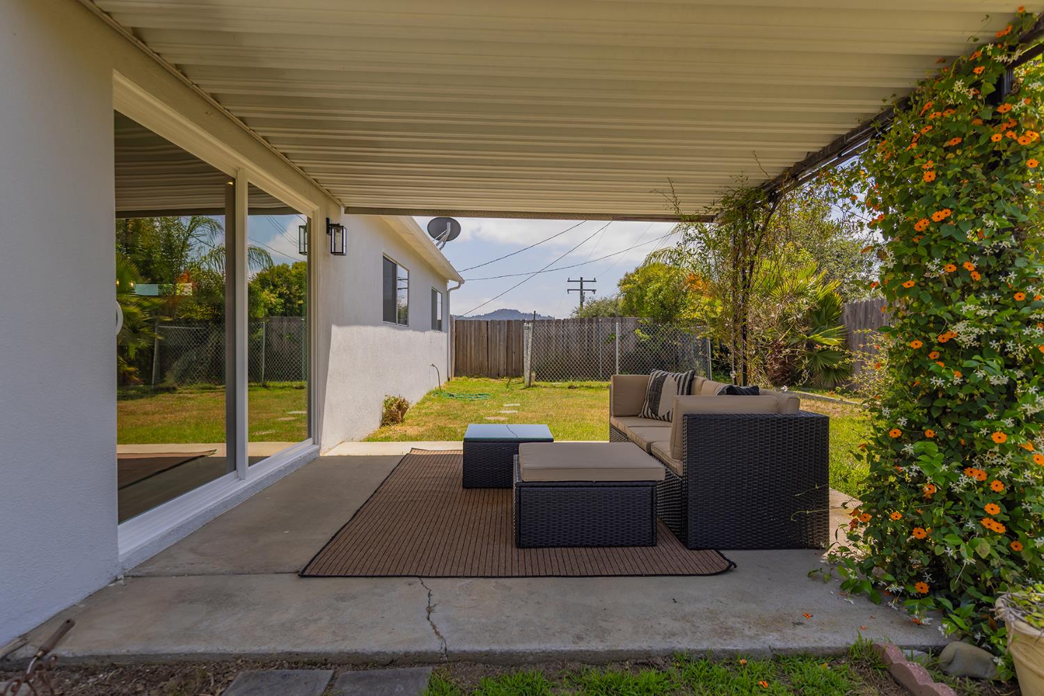 75 Maxine Avenue Oak View, CA 93022 - Photo 26 of 33