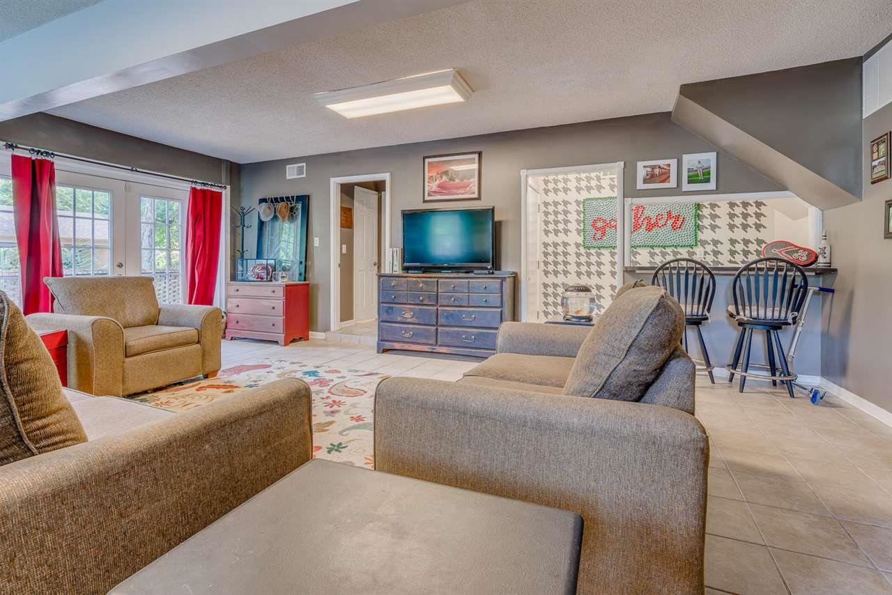 1860 Brierbrook Road Germantown, TN 38138 - Photo 14 of 19 Gallery Image 14