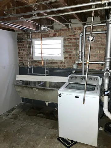 $215,000 | 840 East 89th Street, Chicago, IL 60619