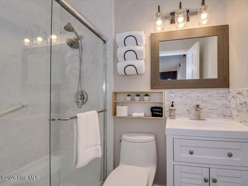 2912 Sussex Road Augusta, GA 30909 - Photo 8 of 14 Master Bath