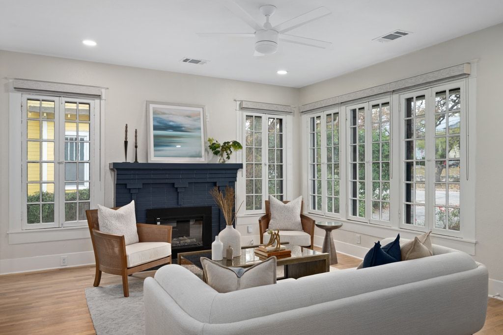 807 West 30th Street Austin, TX 78705 - Photo 11 of 40