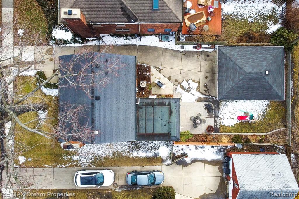 469 Moran Road Grosse Pointe, MI 48236 - Photo 22 of 28