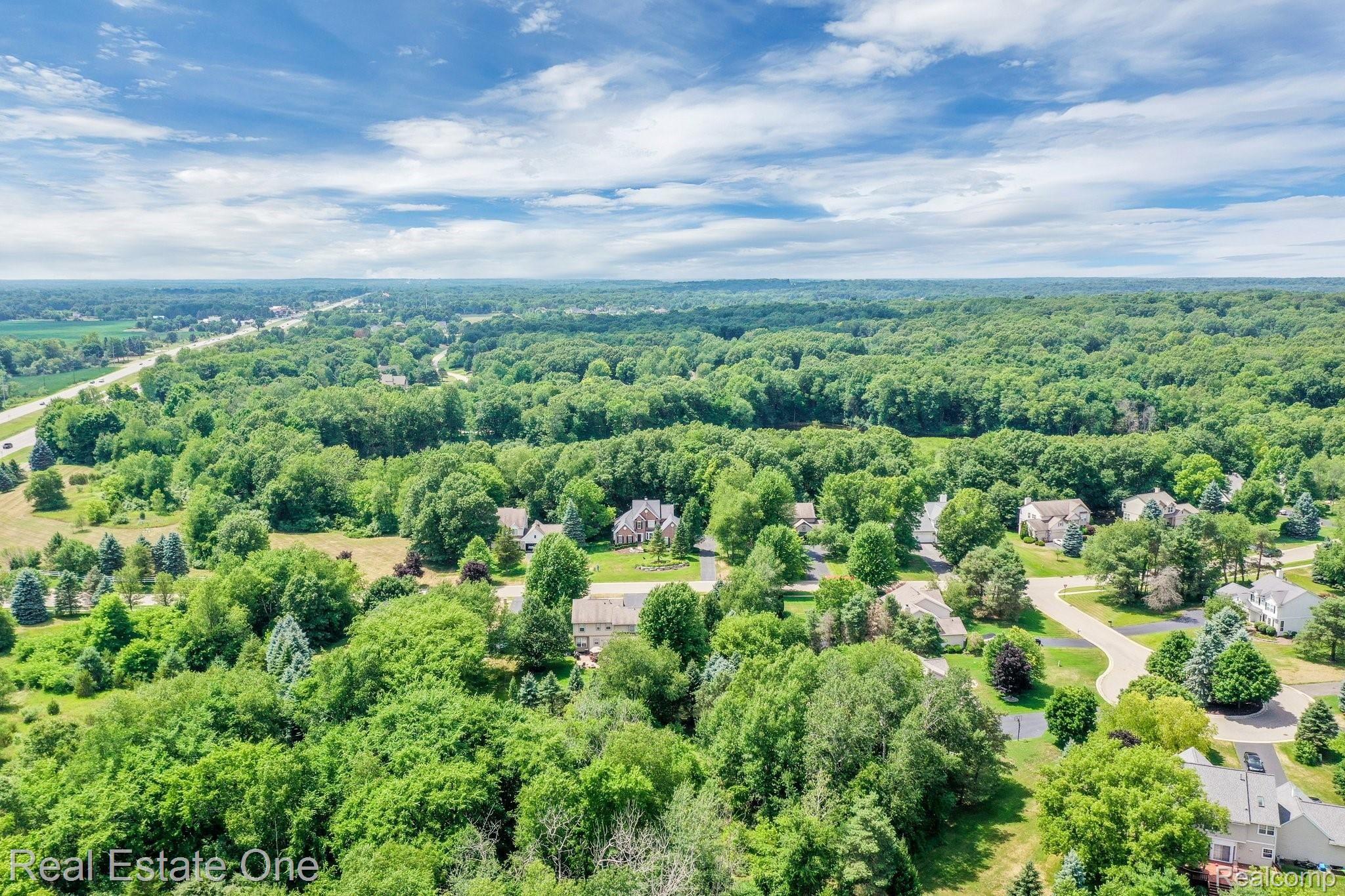 216 Timber Ridge Drive Highland, MI 48357 - Photo 41 of 51 216+Timber+Ridge+Dr+Highland+Charter+Township-39-WebQuality.jpg