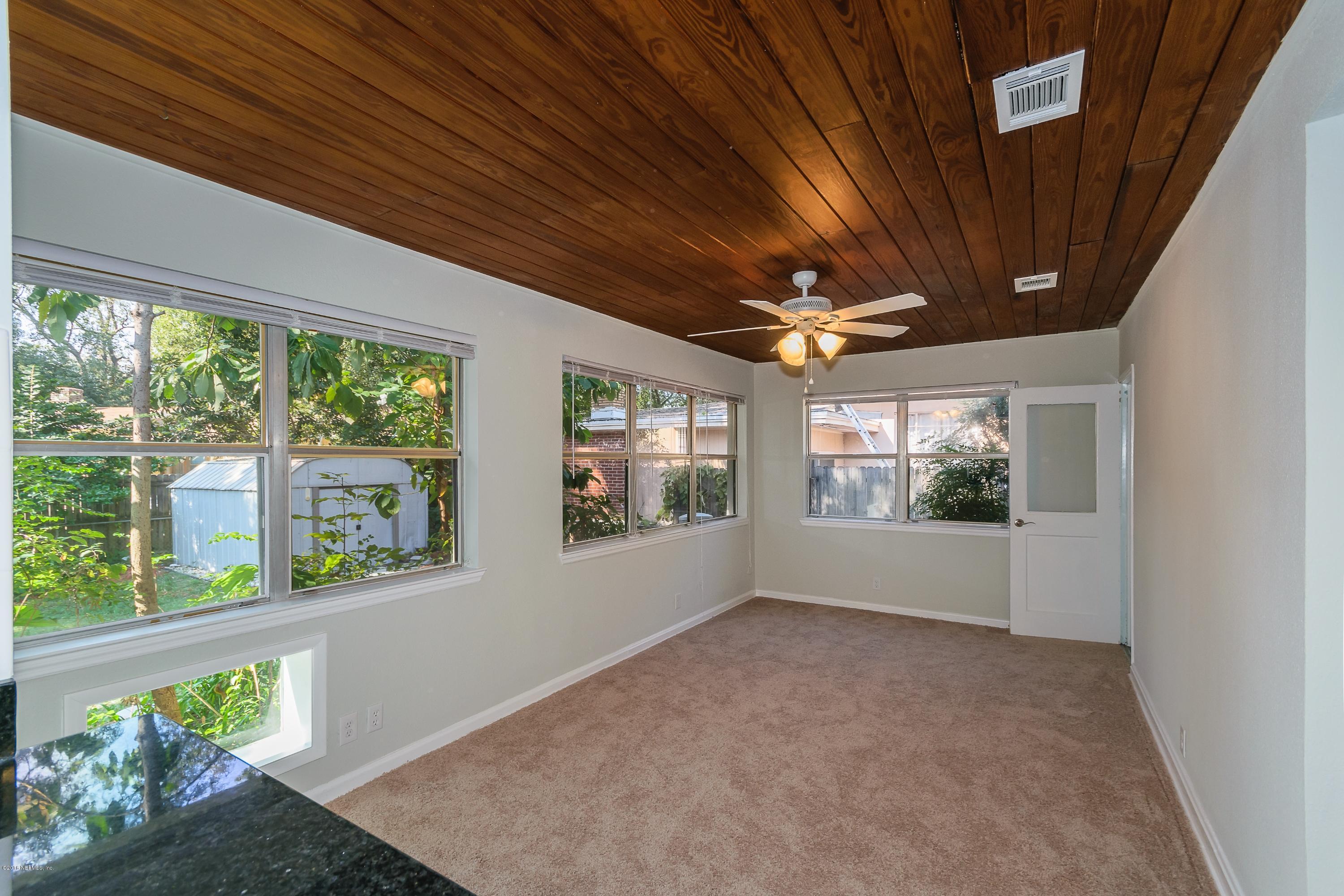 6330 Wesleyan Road Jacksonville, FL 32217 - Photo 9 of 17 052