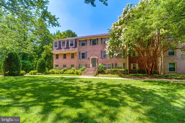 $2,520 | 6012 Westchester Park Drive, Unit 101, College Park, MD 20740