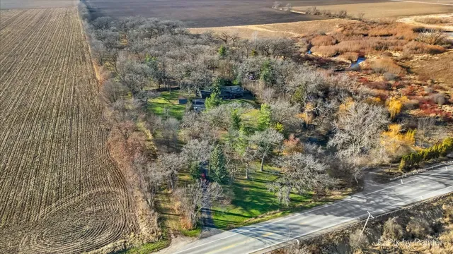 $439,900 | 5609 Highway 47, Woodstock, IL 60098