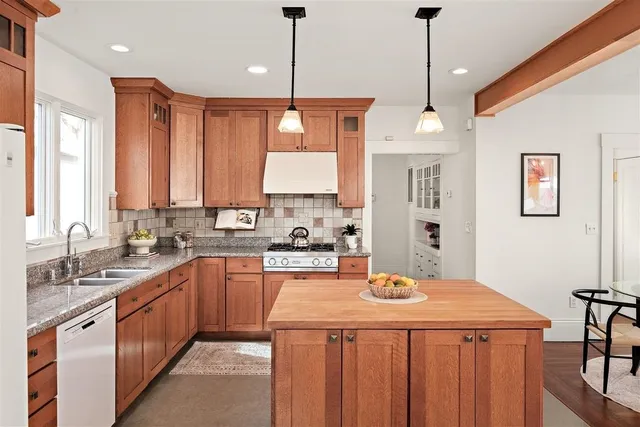 $1,195,000 | 1135 Parker Street, Berkeley, CA 94702