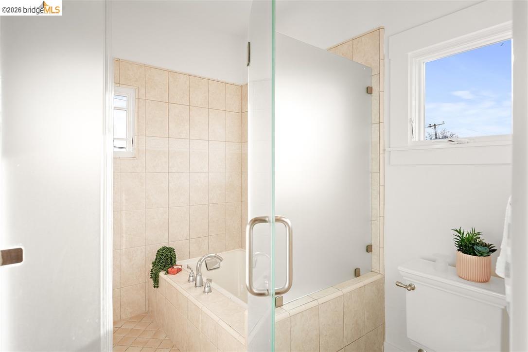 1135 Parker Street Berkeley, CA 94702 - Photo 25 of 42