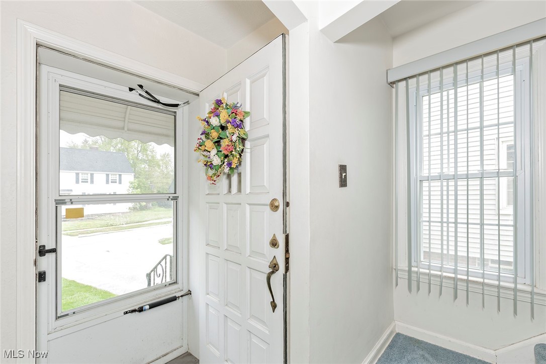 4274 Prasse Road South Euclid, OH 44121 - Photo 2 of 36