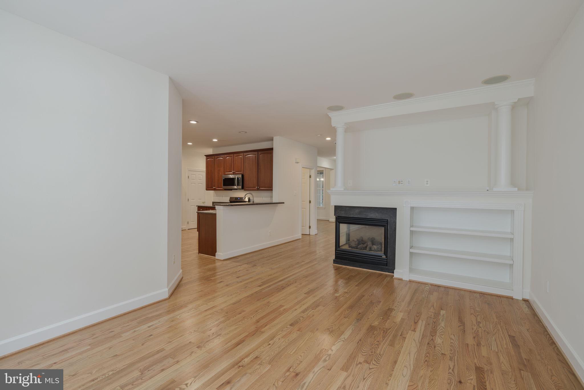401 Ridgemont Avenue Rockville, MD 20850 - Photo 11 of 38 Family Room (3 of 3)