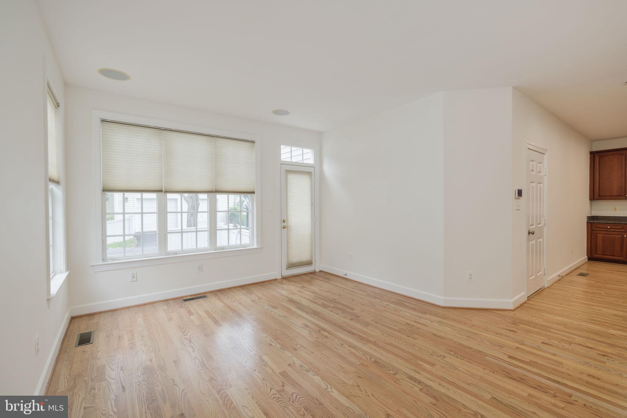 401 Ridgemont Avenue Rockville, MD 20850 - Photo 9 of 38 Family Room (1 of 3)