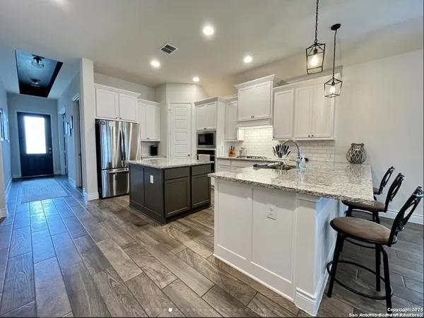 $2,525 | 14158 Blind Bandit Creek, San Antonio, TX 78254