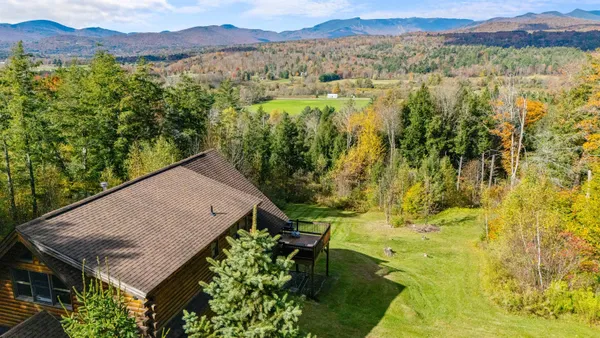$2,275,000 | 260 Mansfield View Road, Stowe, VT 05672