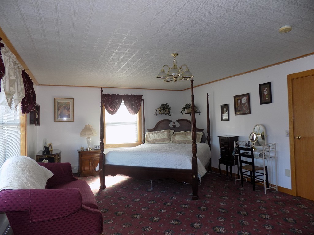 2004 Calkins Road Palmer, MA 01069 - Photo 8 of 29