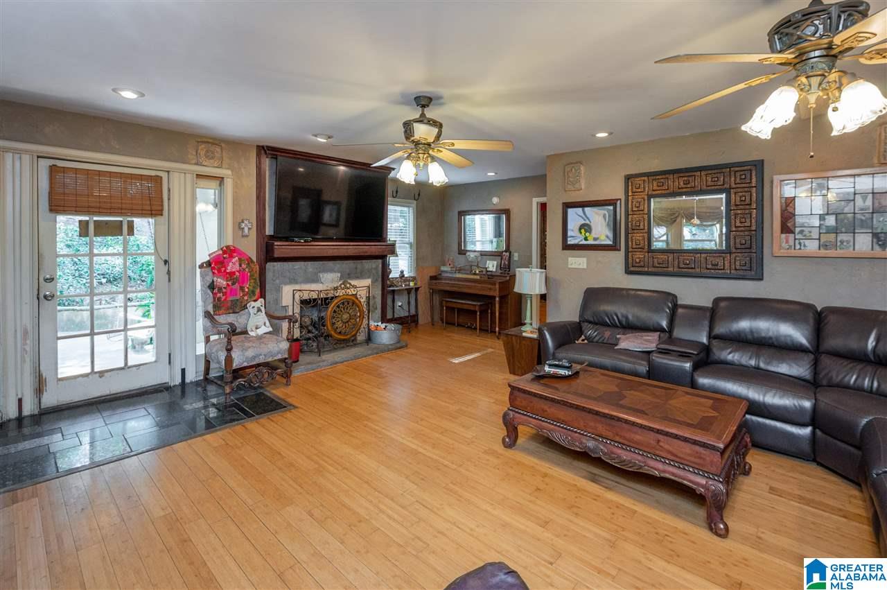 1714 Ridge Road Birmingham, AL 35209 - Photo 9 of 43