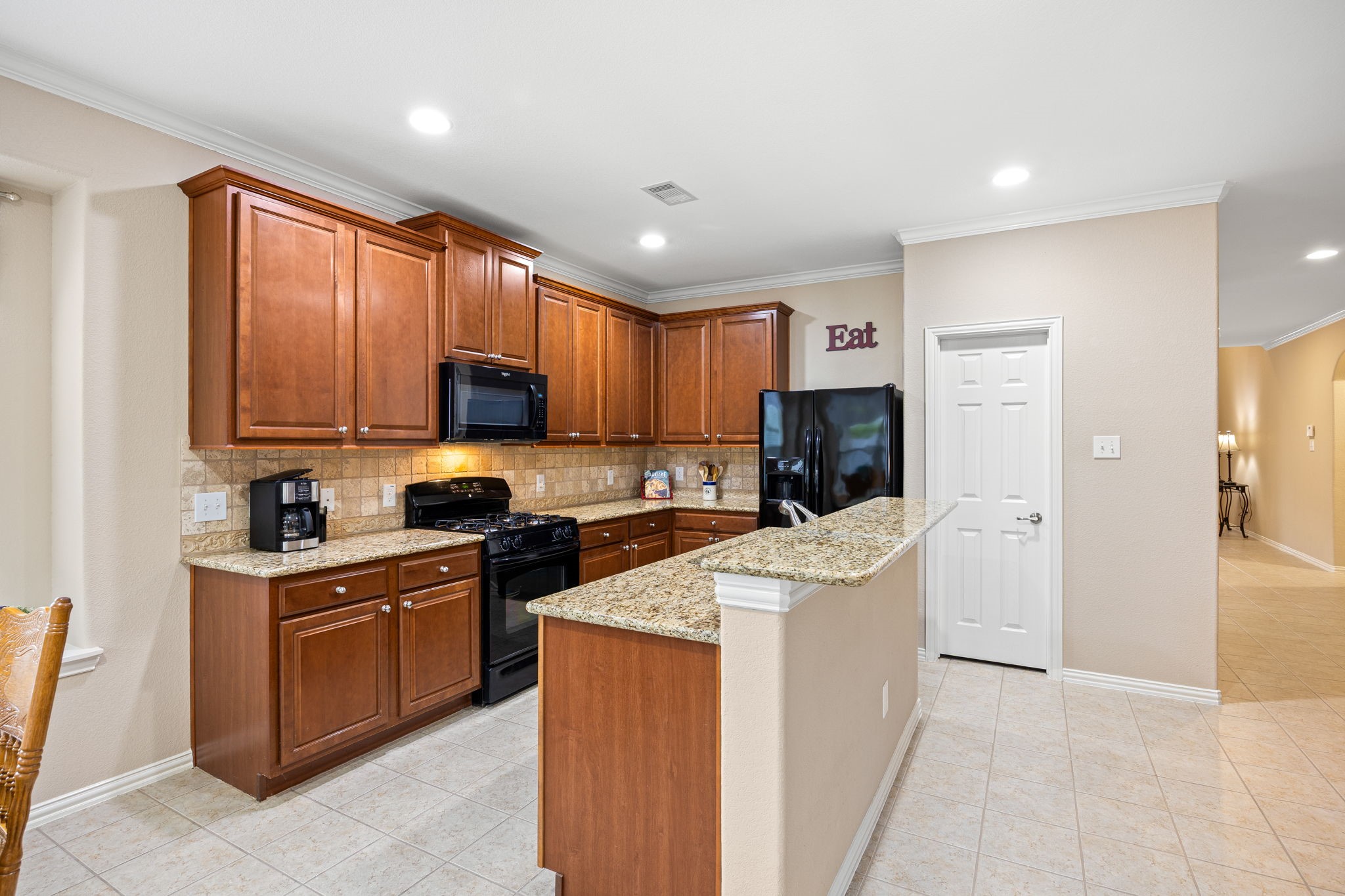 20105 Bitter Root Court Porter, TX 77365 - Photo 9 of 38