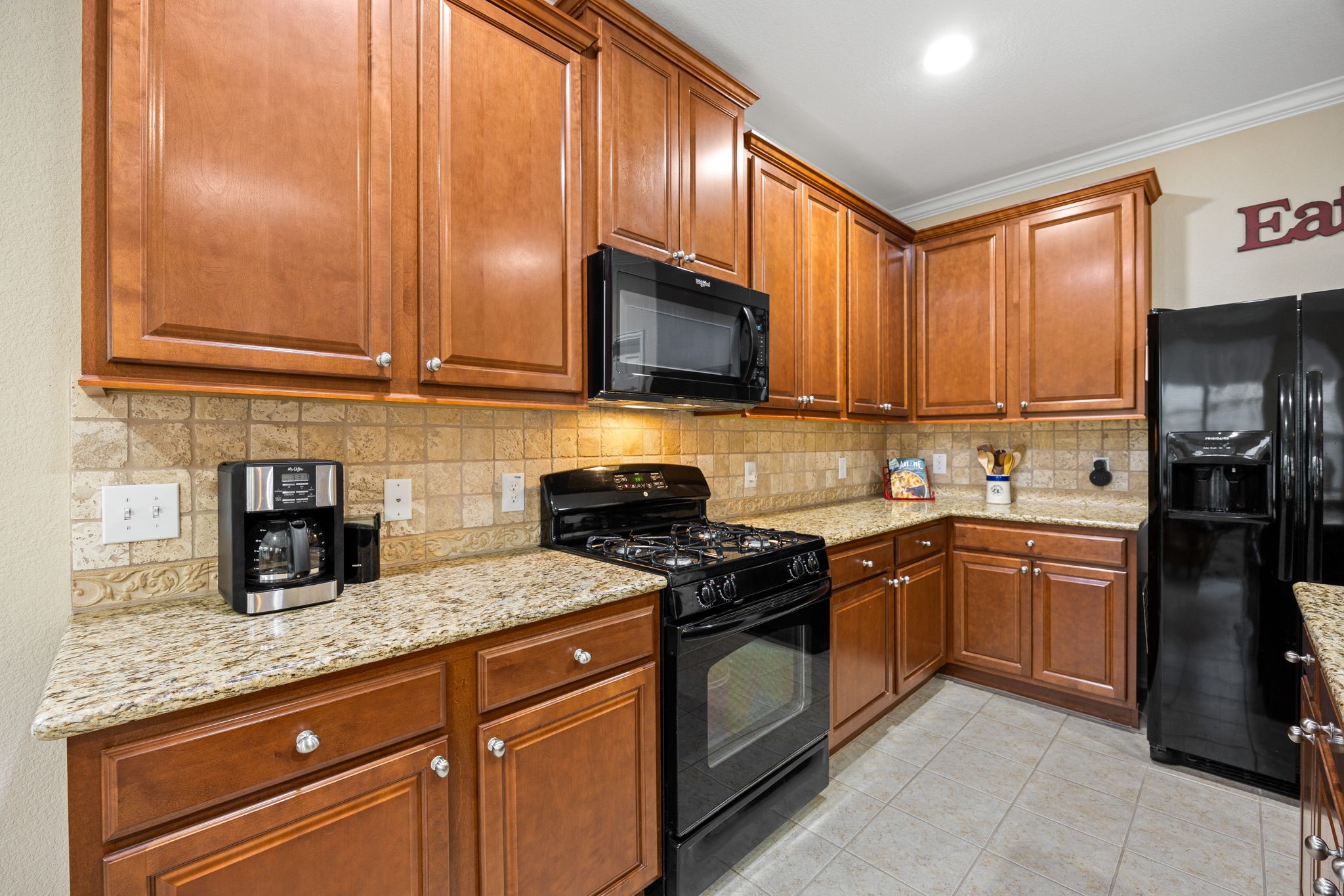 20105 Bitter Root Court Porter, TX 77365 - Photo 10 of 38