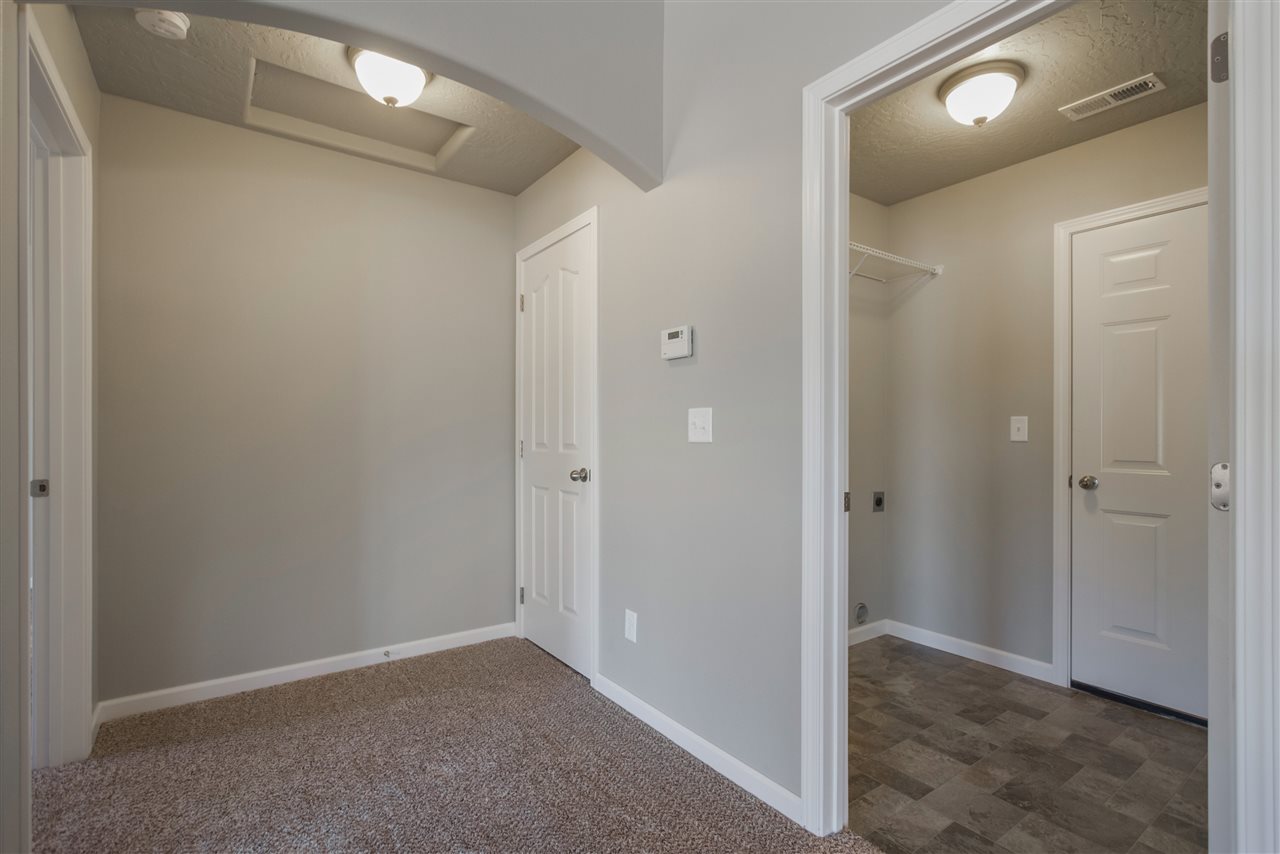 817 East Paske Road Colbert, WA 99005 - Photo 18 of 20