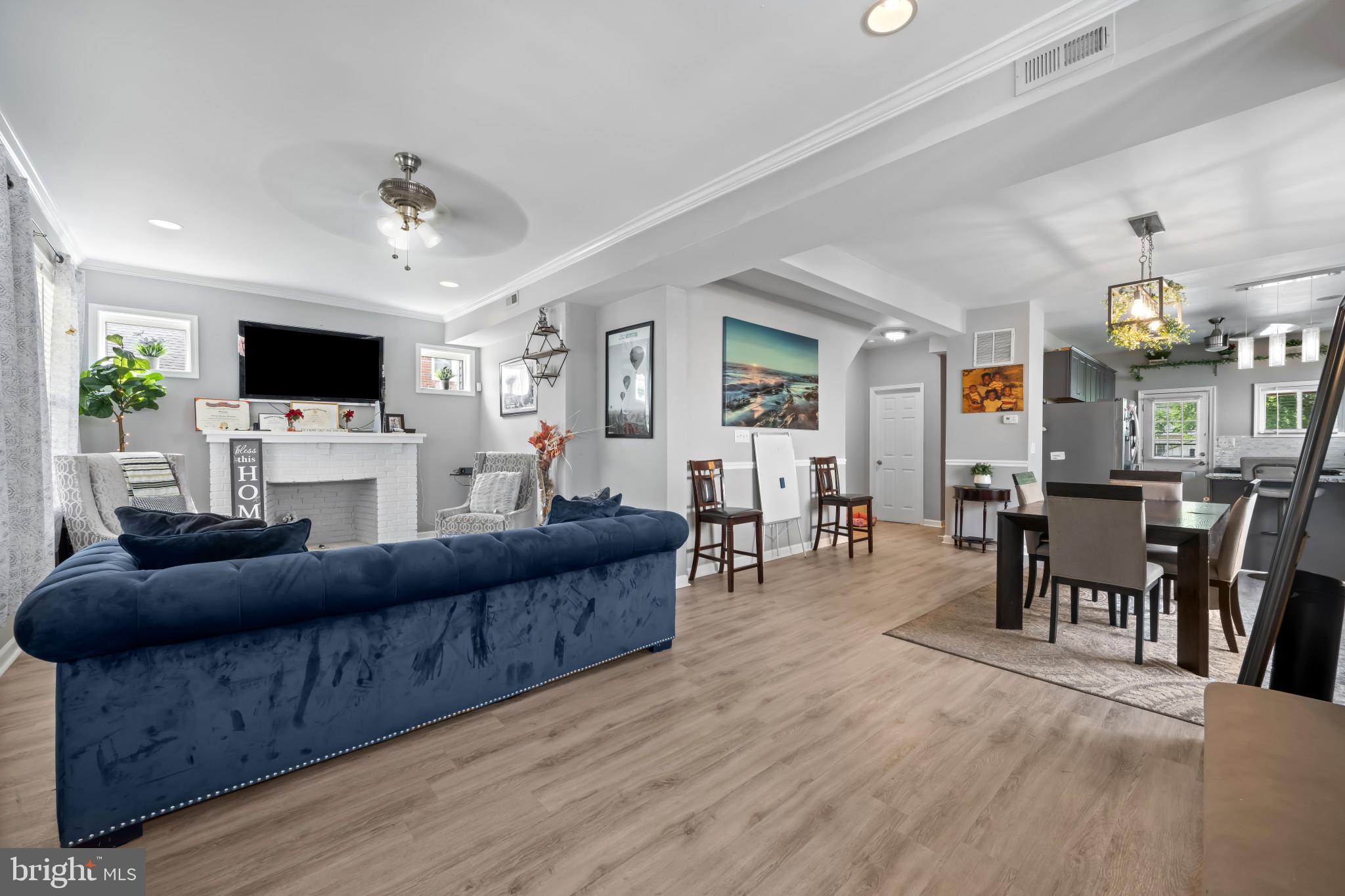 3817 Barrington Road Baltimore, MD 21215 - Photo 6 of 30