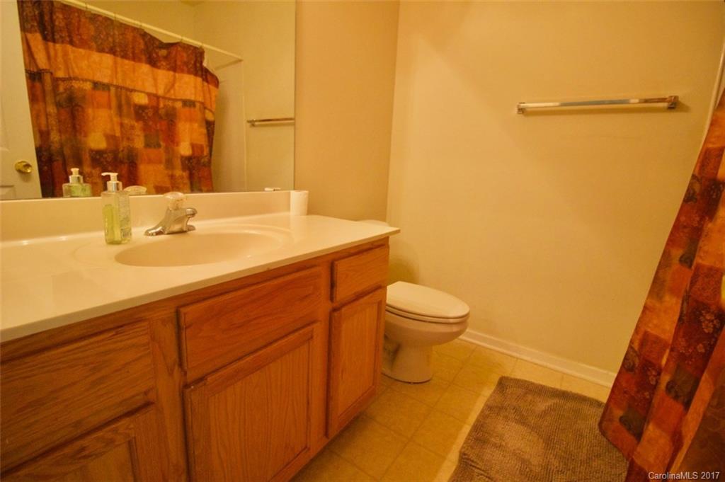 16849 Timber Crossing Road, Unit 16849 Charlotte, NC 28213 - Photo 8 of 12 Gallery Image 8