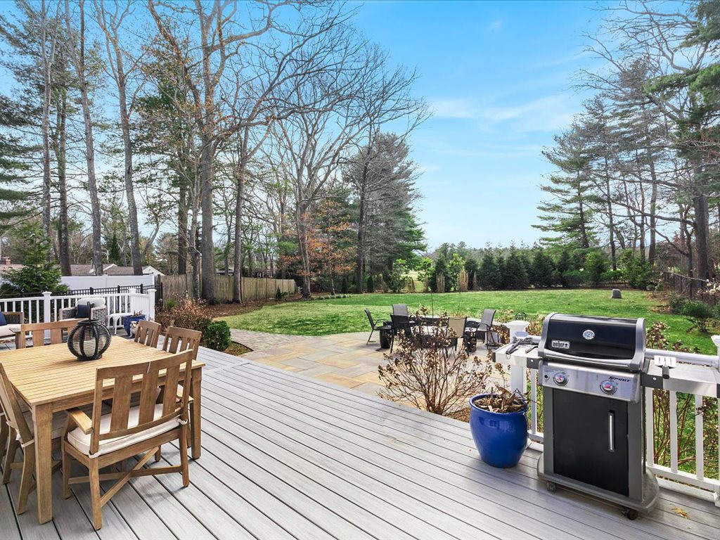 120 S Road East Greenwich, RI 02818 - Photo 23 of 29