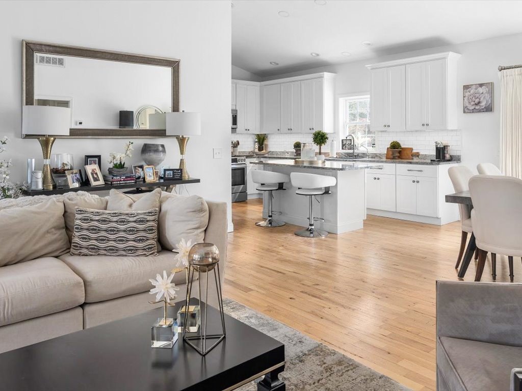 120 S Road East Greenwich, RI 02818 - Photo 7 of 29