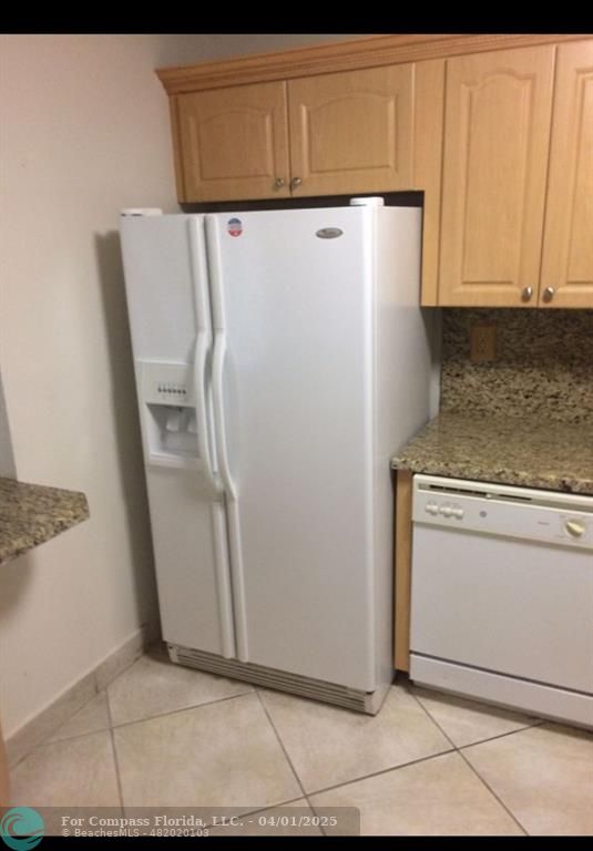 1865 Brickell Avenue, Unit A707 Miami, FL 33129 - Photo 5 of 8