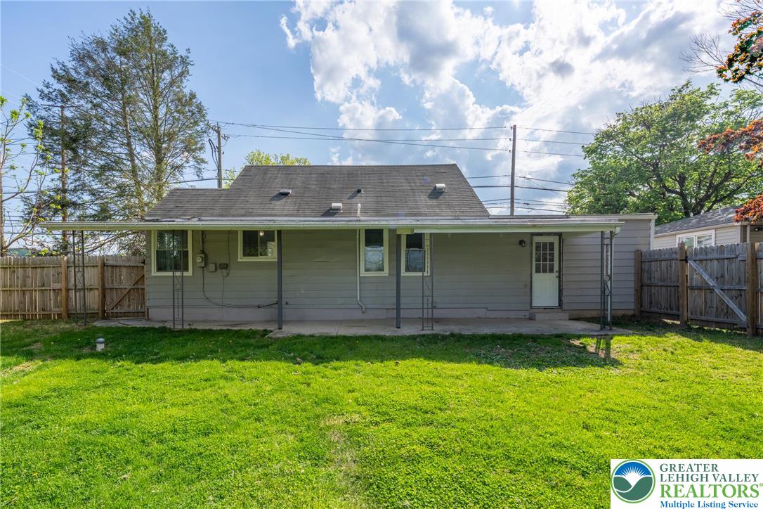 4327 Lanark Road Center Valley, PA 18034 - Photo 35 of 37 Gallery Image 35