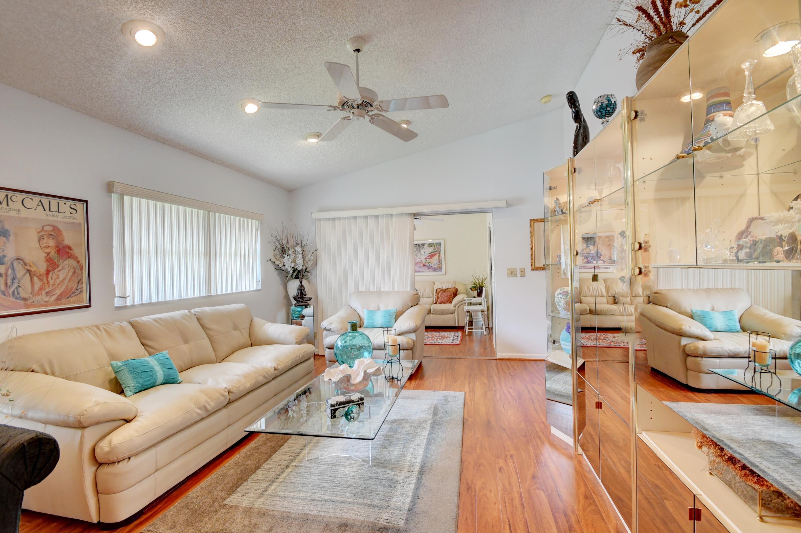 8212 Sweetbriar Way Boca Raton, FL 33496 - Photo 8 of 23 dsc_2818_19_20_21_22