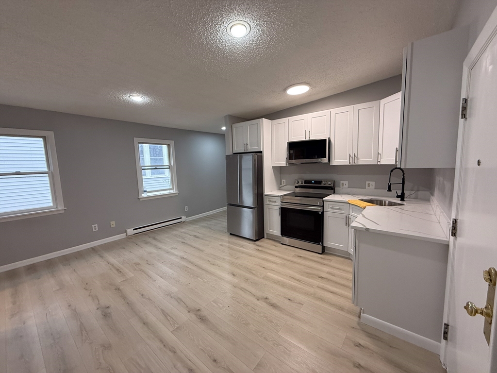 277 Rantoul Street, Unit 2 Beverly, MA 01915 - Photo 6 of 10