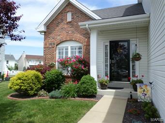 7 Compass Pointe St. Louis, MO 63129 - Photo 2 of 28