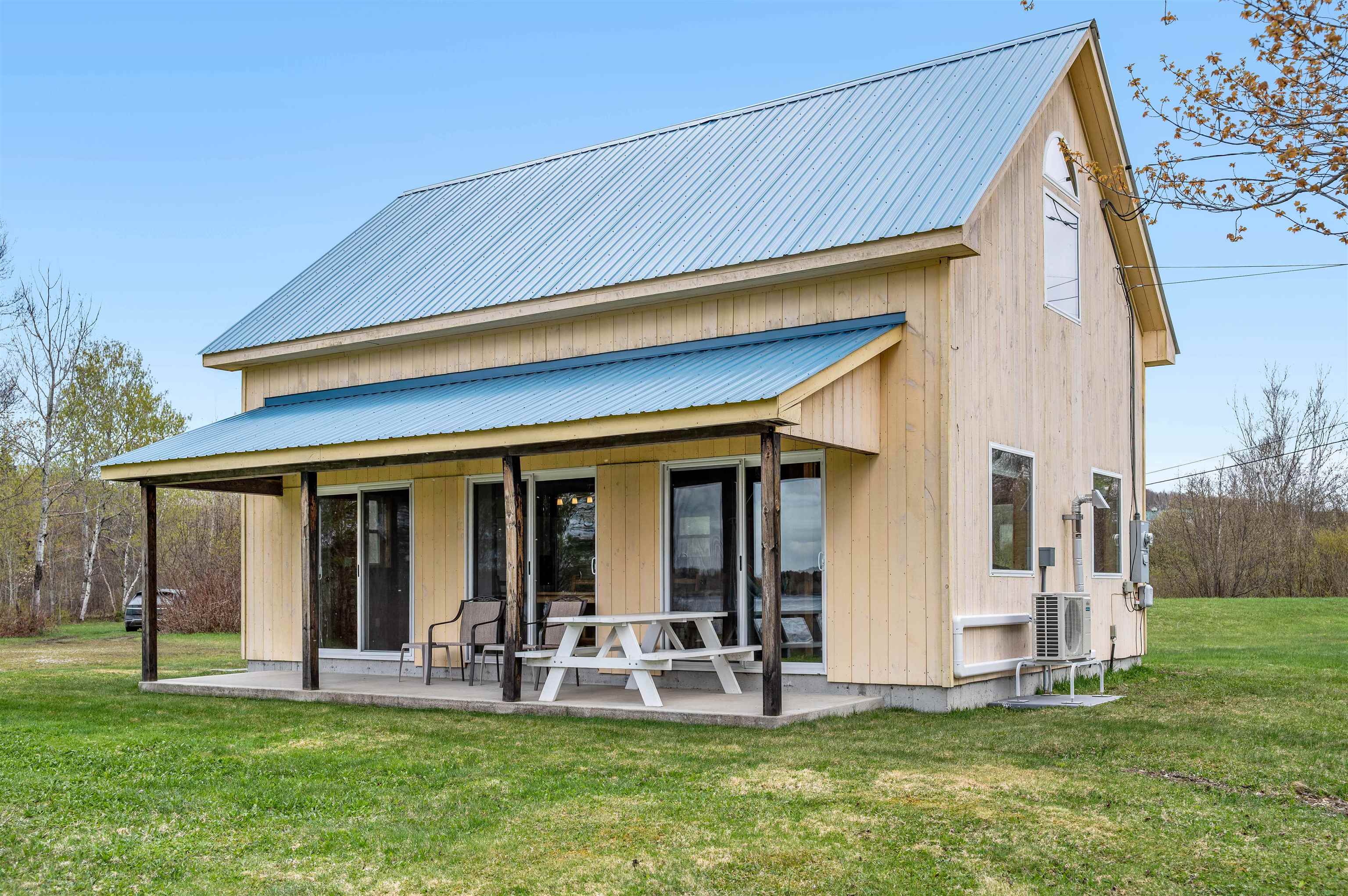904 Camp Road Elmore, VT 05680 - Photo 4 of 48
