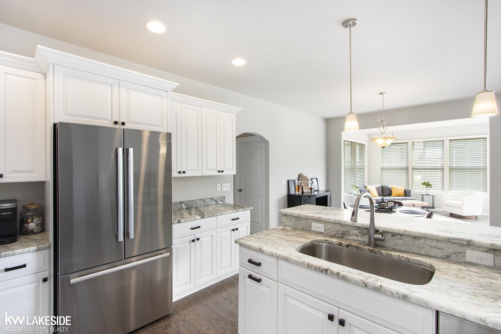 49840 Split Rock Road Macomb, MI 48044 - Photo 9 of 25 50116884-8.JPG
