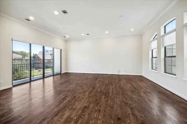 $3,400 | 4705 Jackson Street, Houston, TX 77004